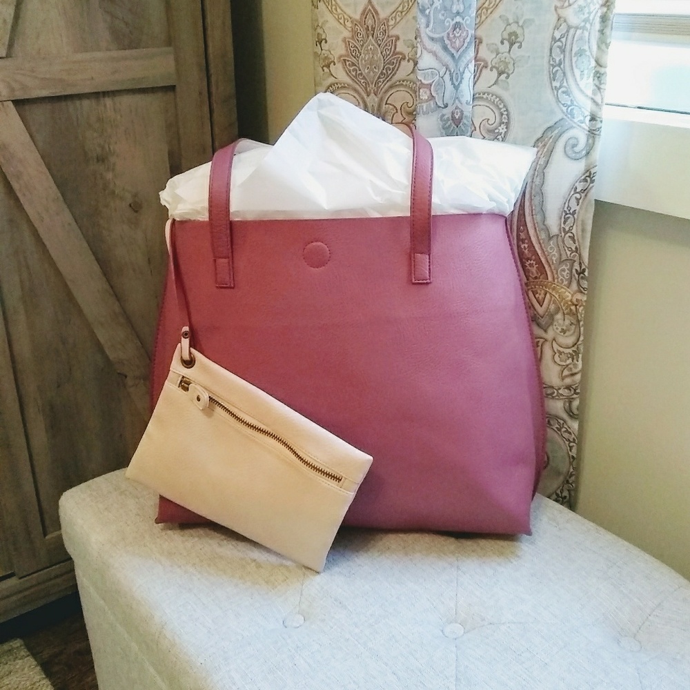 G H BASS & CO. Faux Leather Tote & Mini Purse